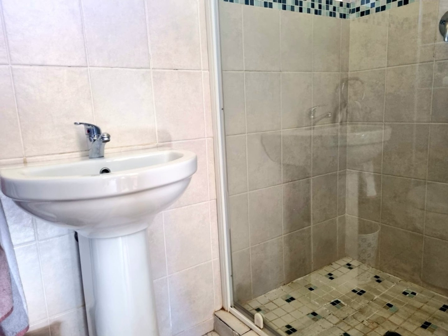 4 Bedroom Property for Sale in Monument Heights Northern Cape